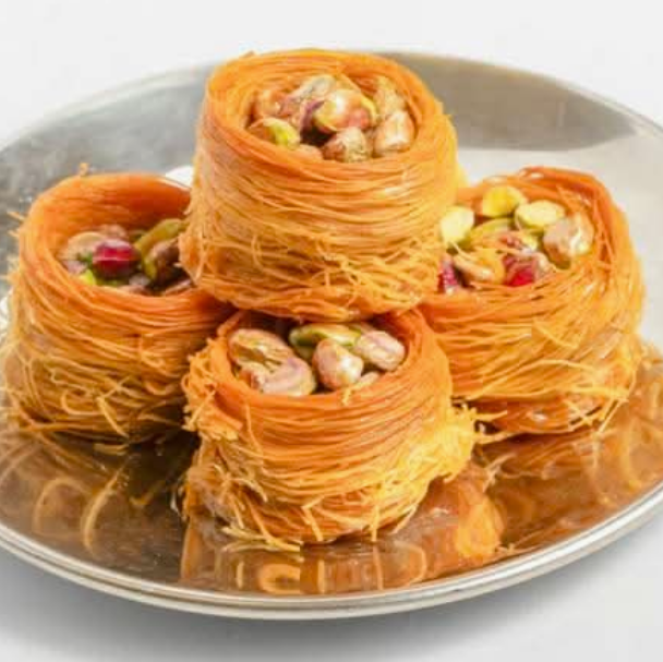 pistachio birds' nests/ osh el bulbul